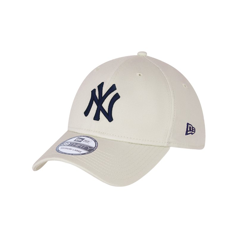 New Era NY Yankees Essential 39Thirty Cap FSTNNVY - beige