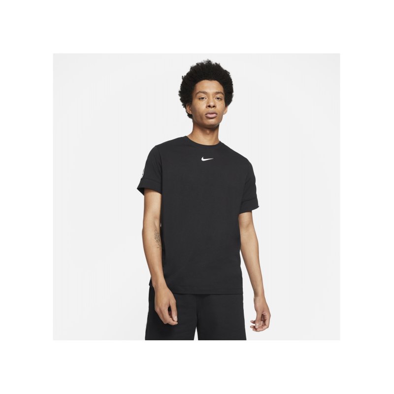 Nike Repeat T-Shirt Schwarz F010 - schwarz