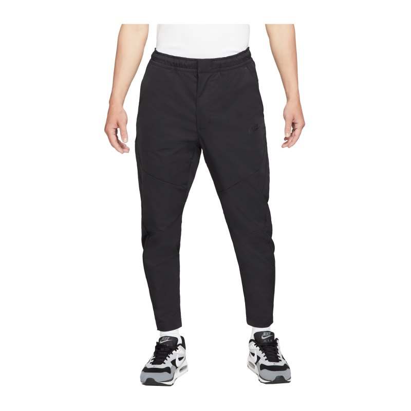 Nike Essentials Tech Commuter Jogginghose F010 - schwarz