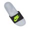 Nike Benassi Just Do It. Badelatschen F027 - grau