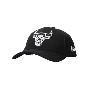 new-era-chicago-bulls-9forty-cap-schwarz-12292586-lifestyle_front.png