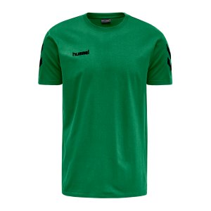 hummel-cotton-t-shirt-gruen-f6235-203566-lifestyle_front.png