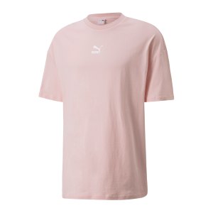 puma-classics-boxy-t-shirt-pink-f36-532135-lifestyle_front.png