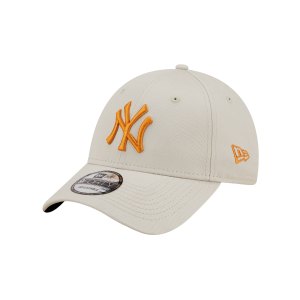 new-era-league-9forty-ny-yankees-cap-beige-fstnpka-60284856-lifestyle_front.png