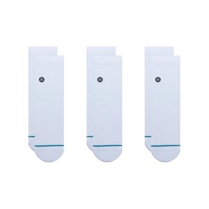 stance-icon-quarter-socken-3er-pack-weiss-blau-a356a21iqp-lifestyle_front.png