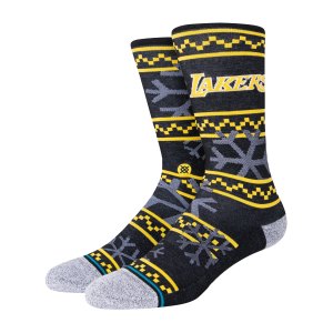 stance-lakers-frosted-2-socken-schwarz-a545d21lak-lifestyle_front.png