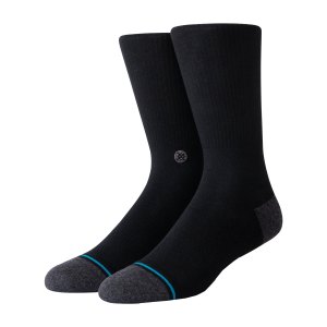 stance-staples-icon-st-200-socken-schwarz-a546a20is2-lifestyle_front.png