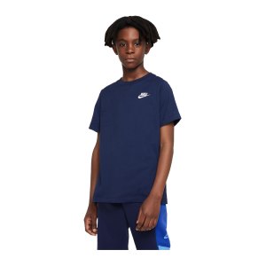 nike-futura-t-shirt-kids-blau-f411-ar5254-lifestyle_front.png