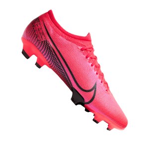 Nike Mercurial Vapor XIII Football shoes online cheap.