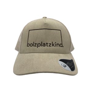 bolzplatzkind-noble-cap-sand-dunkelbraun-bpkat523-lifestyle_front.png