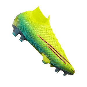 I TESTED THE NIKE MERCURIAL SUPERFLY 7 ELITE.