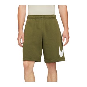 nike-club-graphic-short-gruen-f327-bv2721-lifestyle_front.png