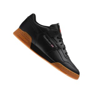 reebok-workout-plus-sneaker-schwarz-cn2127-lifestyle-schuhe-herren-sneakers-freizeitschuh-strasse-outfit-style.png