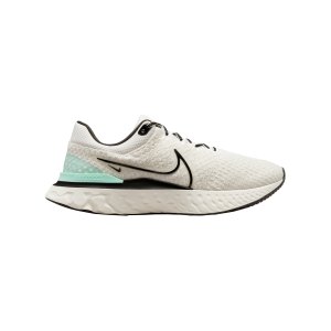 nike-react-infinity-flyknit-3-road-running-f004-dh5392-laufschuh_right_out.png