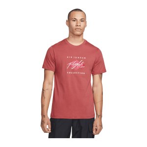 jordan-flight-t-shirt-braun-weiss-f691-dh8970-lifestyle_front.png