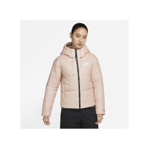 nike-therma-fit-classic-series-jacke-damen-f601-dj6997-lifestyle_front.png