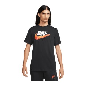 nike-sportswear-chicken-sole-food-t-shirt-f010-dm2279-lifestyle_front.png