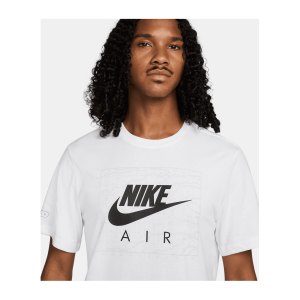 nike-air-t-shirt-tall-weiss-f100-dm6339-lifestyle_front.png