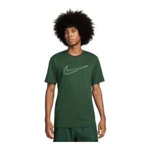 nike-t-shirt-gruen-f323-fn0248-lifestyle_front.png