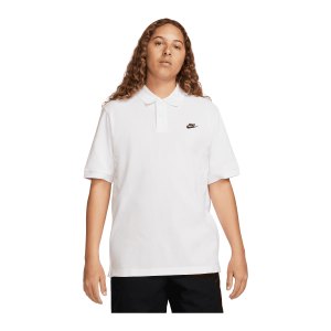 nike-club-poloshirt-weiss-schwarz-f100-fn3894-lifestyle_front.png