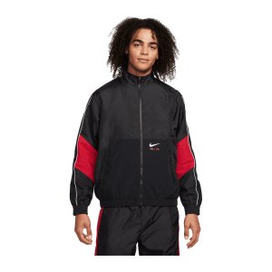 nike-woven-air-jacke-schwarz-rot-f011-fn7687-lifestyle_front.png