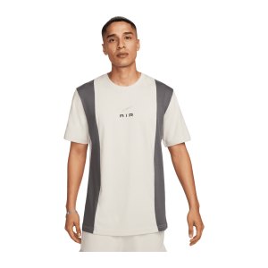 nike-air-t-shirt-braun-grau-f104-fn7702-lifestyle_front.png