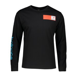 new-balance-essentials-field-day-longsleeve-fbk-mt11549-lifestyle_front.png